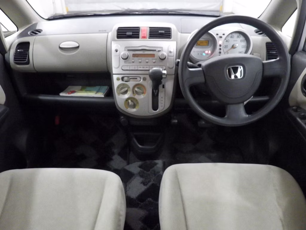 HONDA LIFE