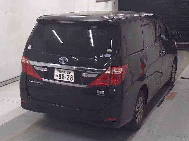 TOYOTA ALPHARD