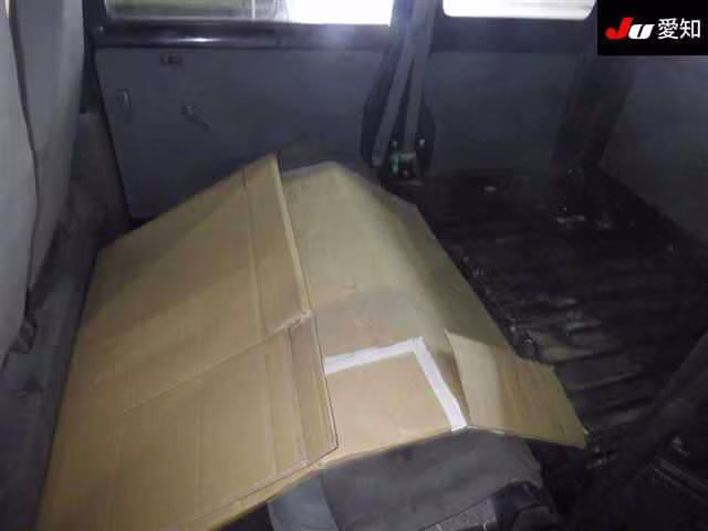 MITSUBISHI MINICAB