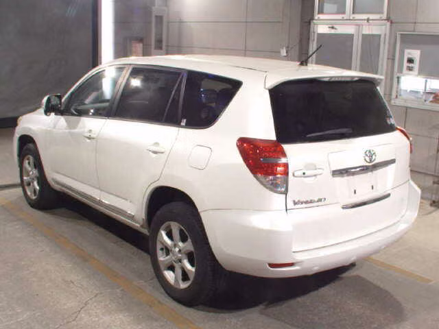 TOYOTA VANGUARD