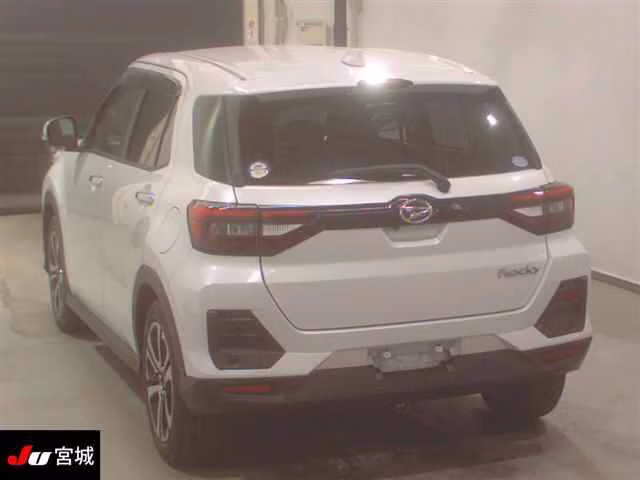 DAIHATSU ROCKY