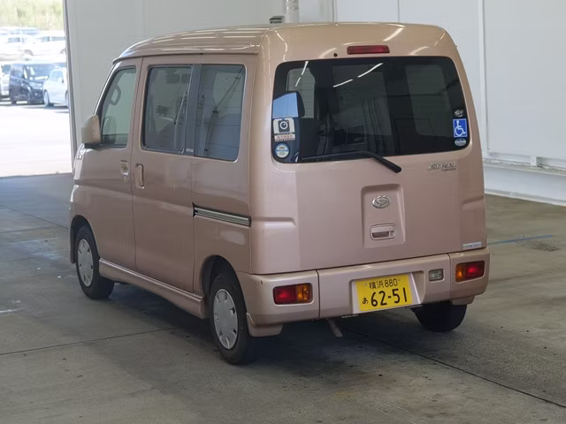 DAIHATSU ATRAI
