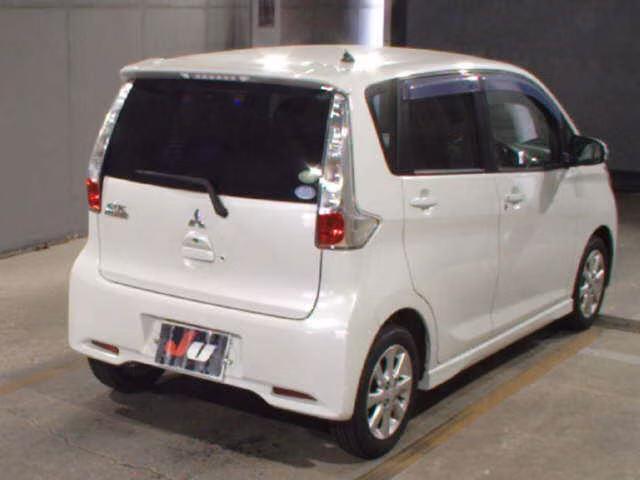 MITSUBISHI EK CUSTOM