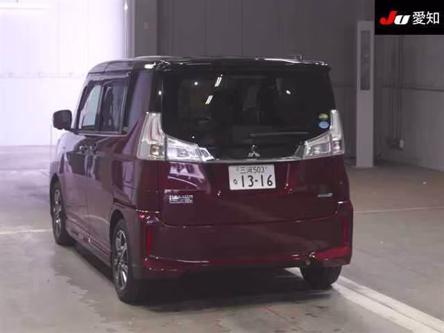 MITSUBISHI DELICA D:2