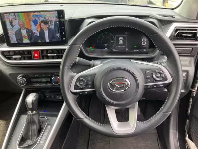 DAIHATSU ROCKY