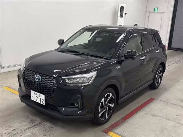 DAIHATSU ROCKY