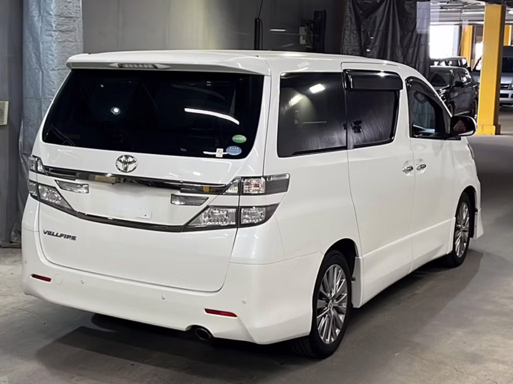 TOYOTA VELLFIRE