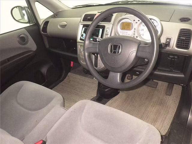 HONDA LIFE