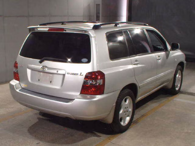 TOYOTA KLUGER V