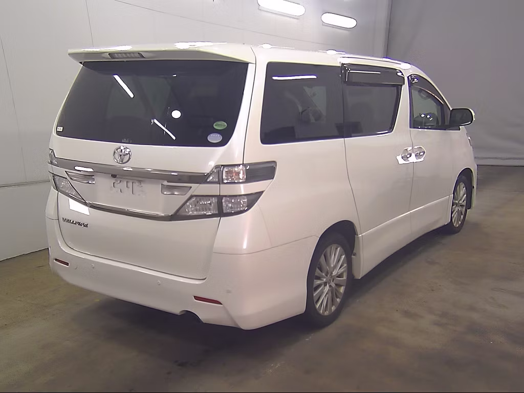 TOYOTA VELLFIRE