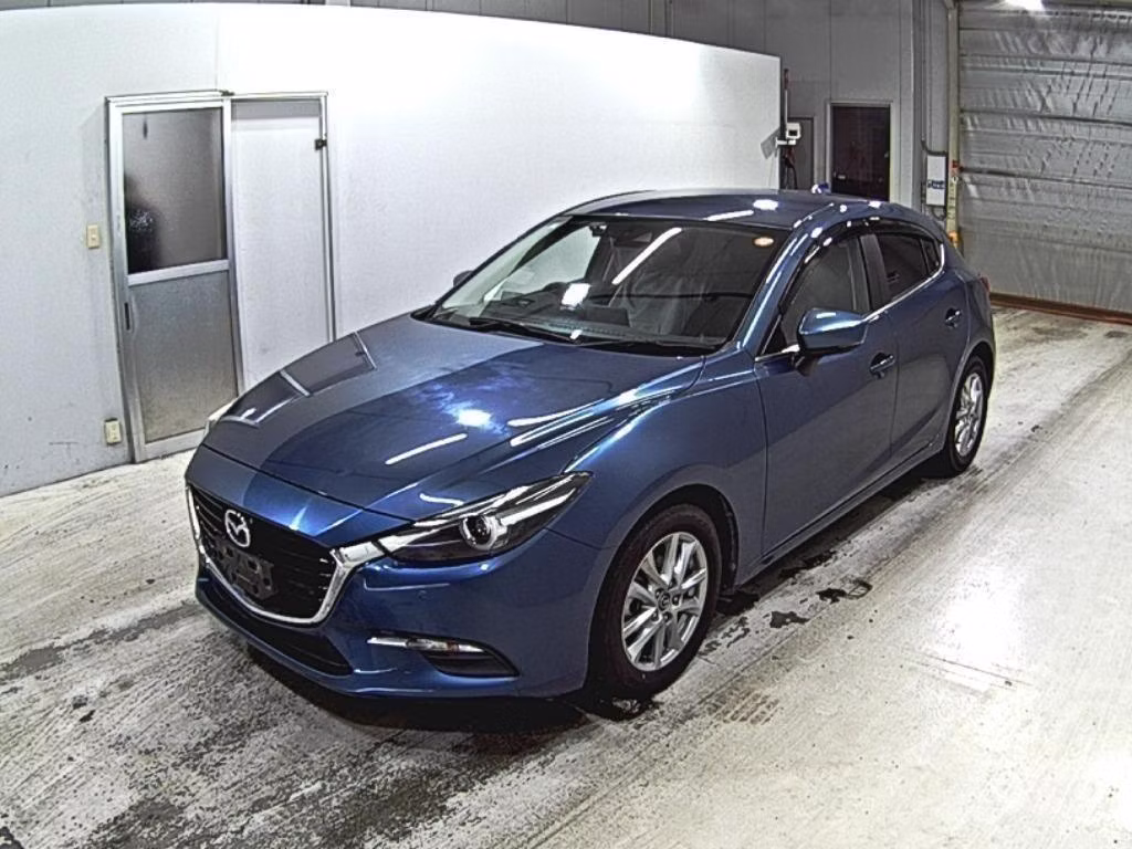 MAZDA AXELA