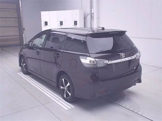 TOYOTA WISH