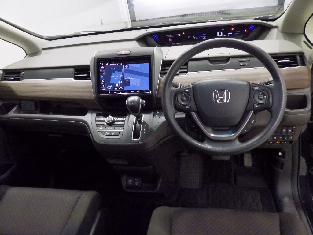 HONDA FREED