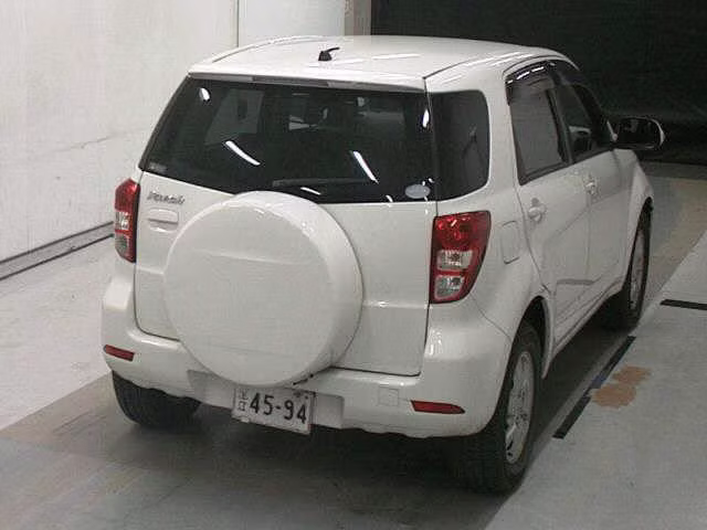 TOYOTA RUSH