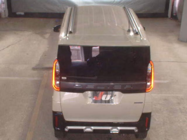 MITSUBISHI DELICA MINI