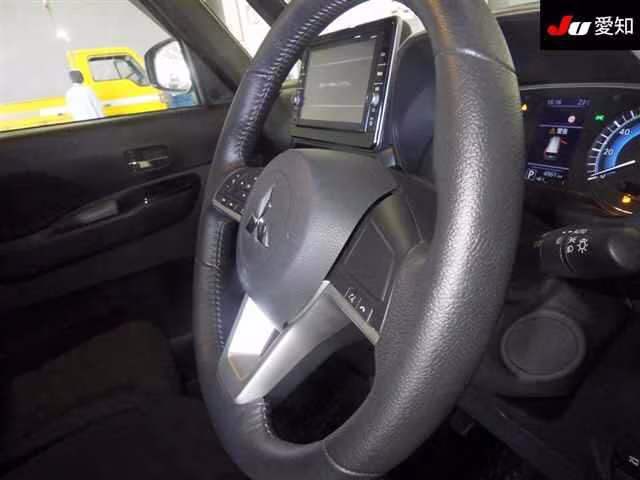 MITSUBISHI EK SPACE