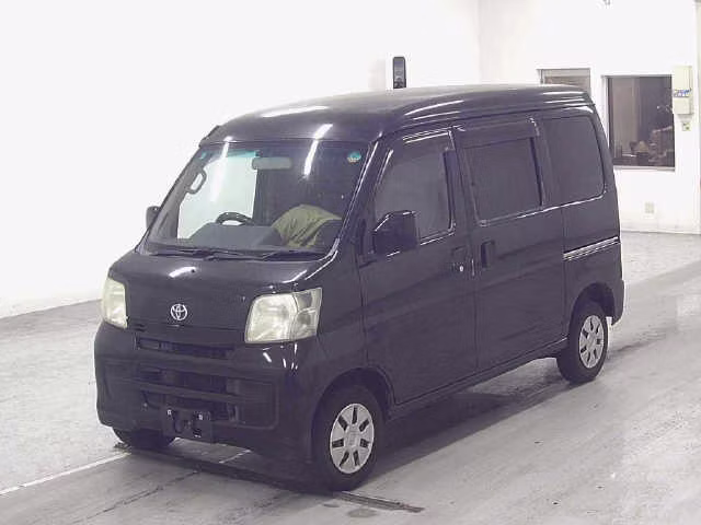 TOYOTA PIXIS VAN