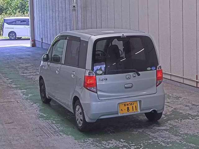 HONDA LIFE