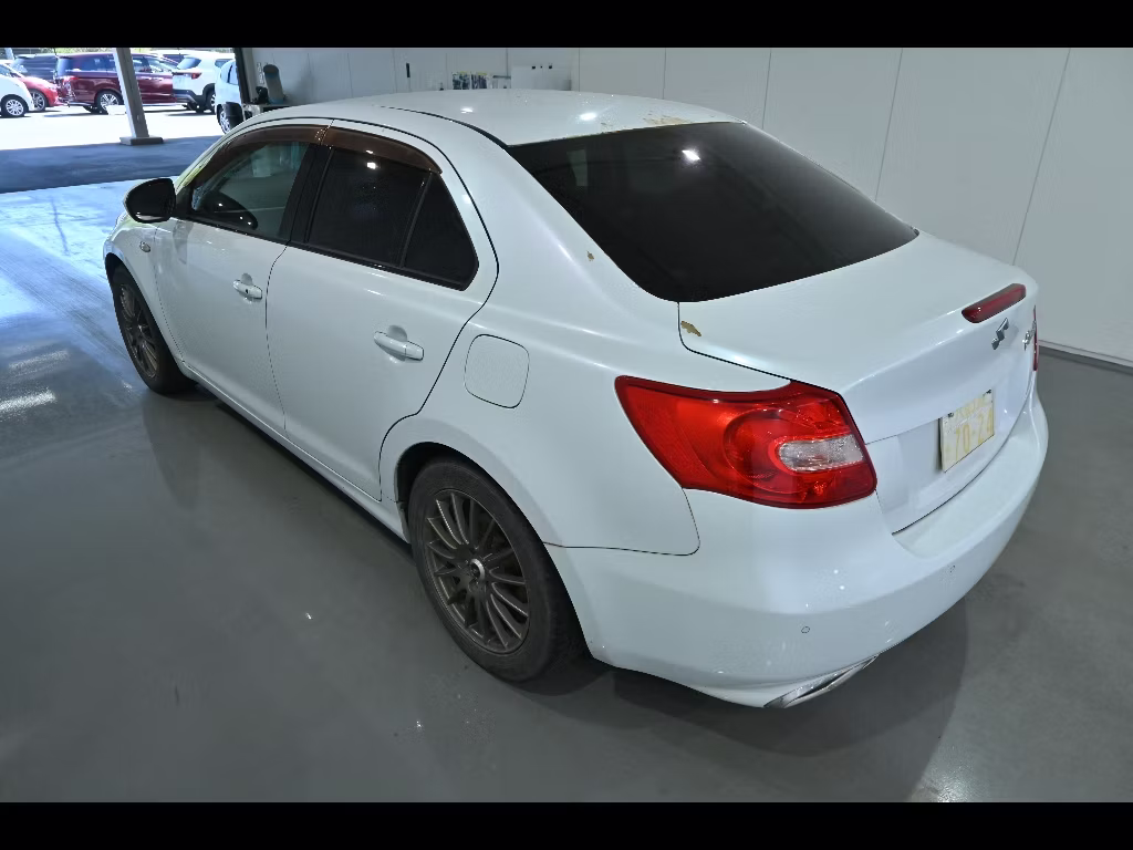 SUZUKI KIZASHI