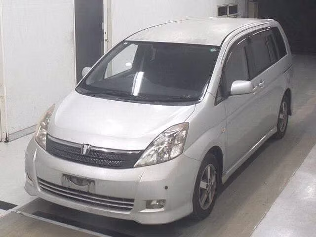 TOYOTA ISIS