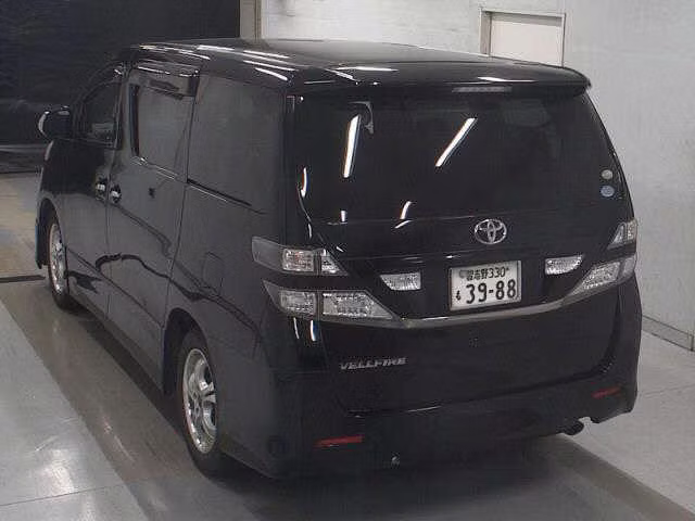 TOYOTA VELLFIRE