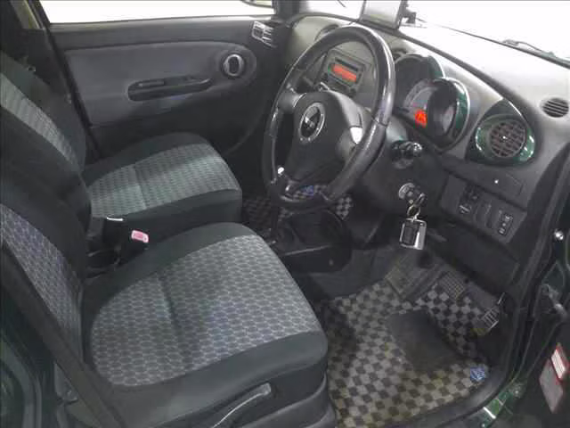 DAIHATSU MIRA GINO