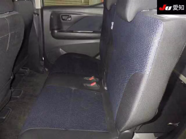 MITSUBISHI EK X