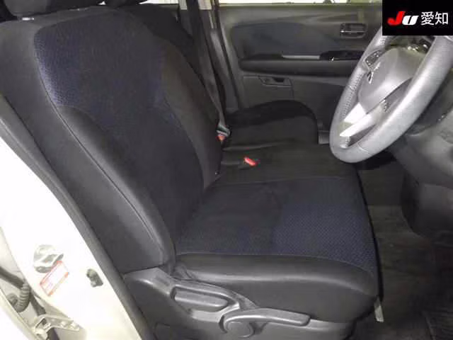 MITSUBISHI EK X