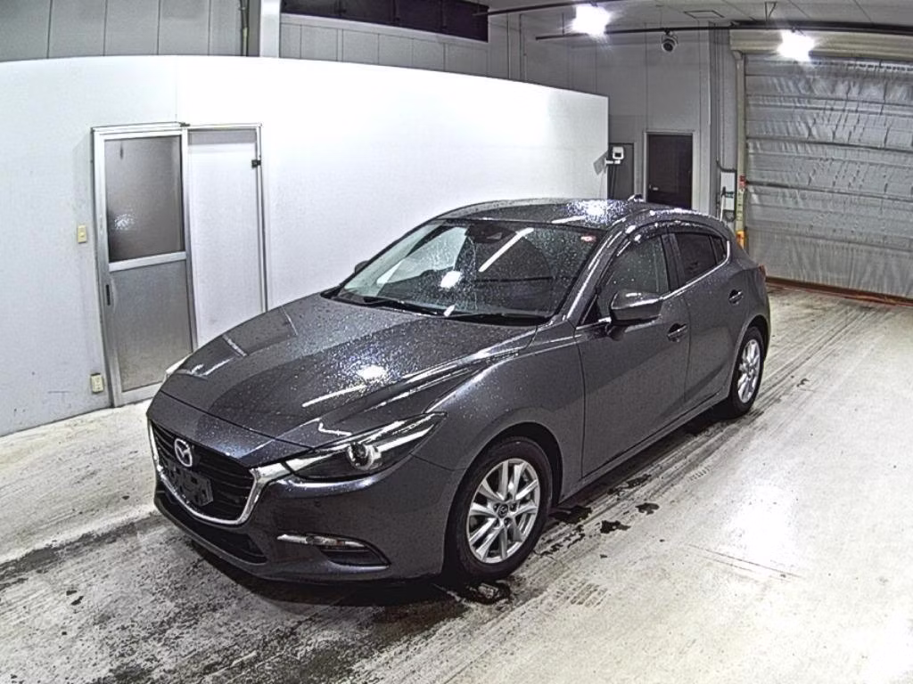 MAZDA AXELA