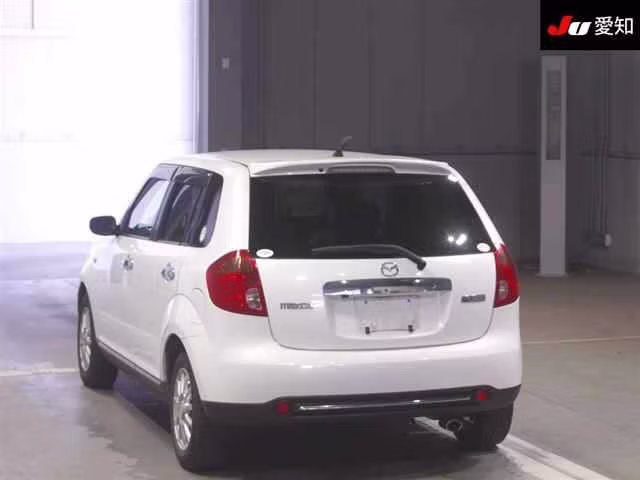 MAZDA VERISA