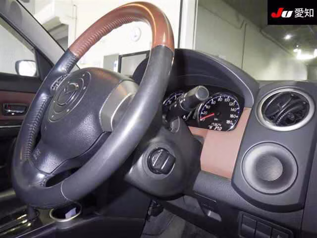 MAZDA VERISA