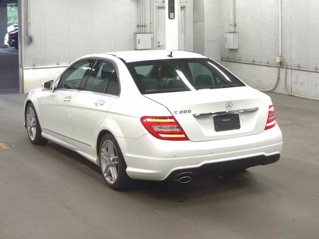 MERCEDES-BENZ C-CLASS