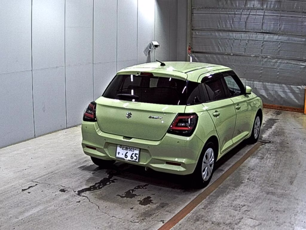 SUZUKI SWIFT