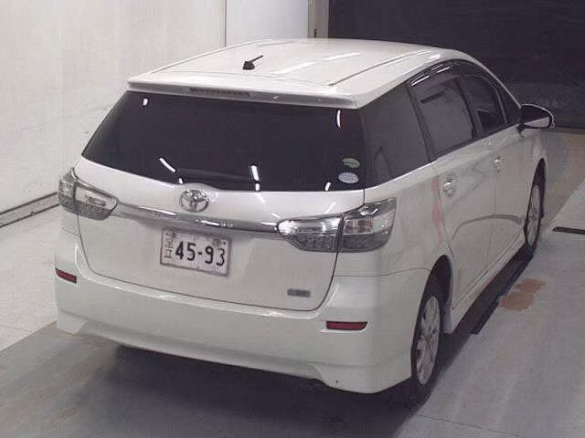 TOYOTA WISH