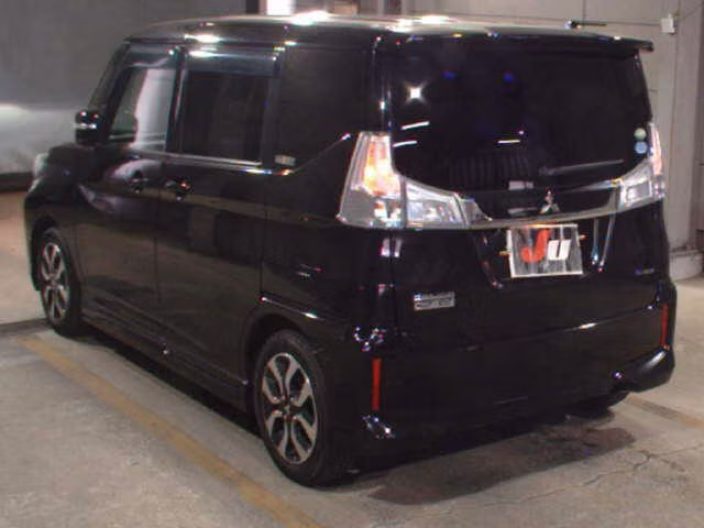 MITSUBISHI DELICA D:2