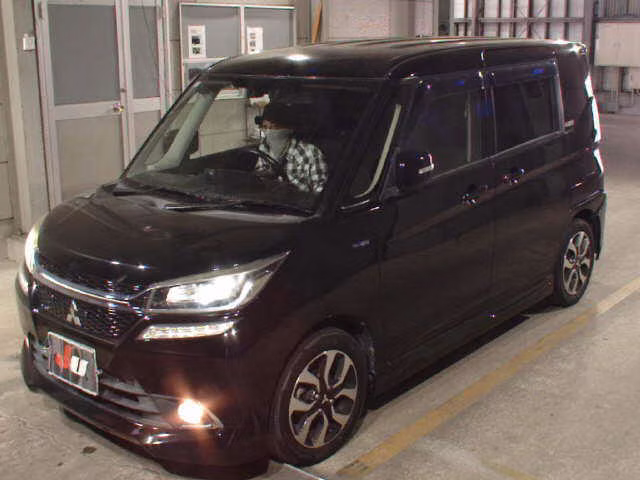 MITSUBISHI DELICA D:2