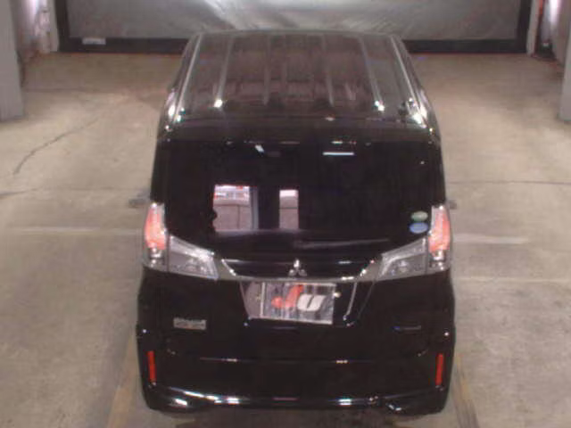 MITSUBISHI DELICA D:2
