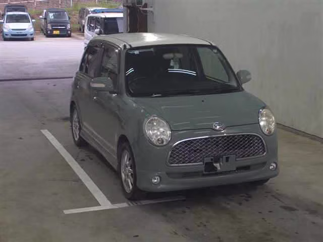 DAIHATSU MIRA GINO