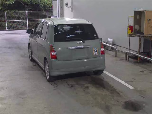 DAIHATSU MIRA GINO