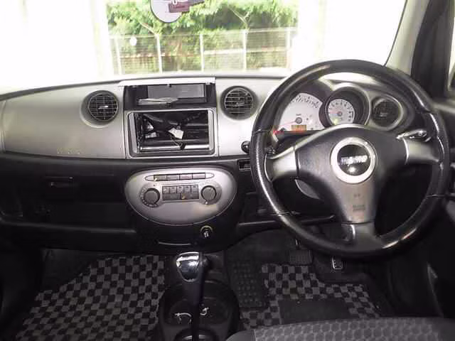 DAIHATSU MIRA GINO
