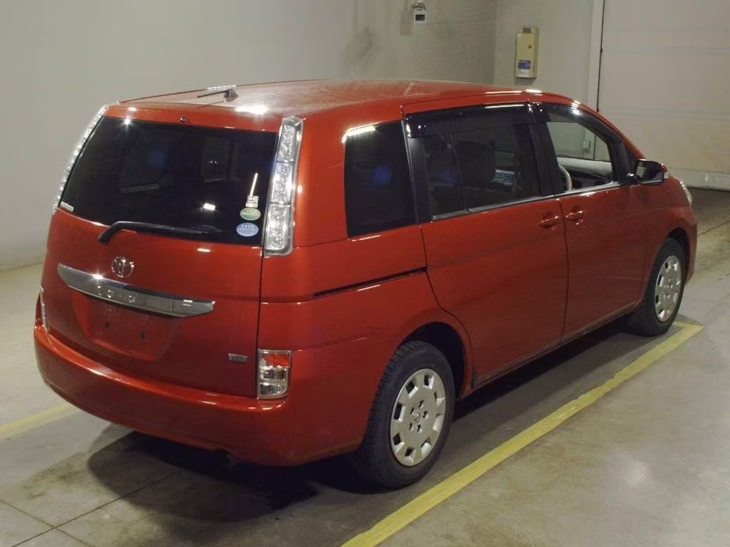 TOYOTA ISIS