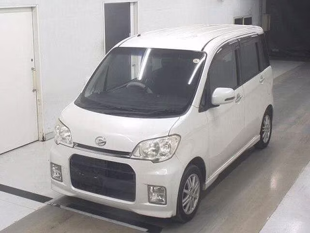 DAIHATSU TANTO EXE