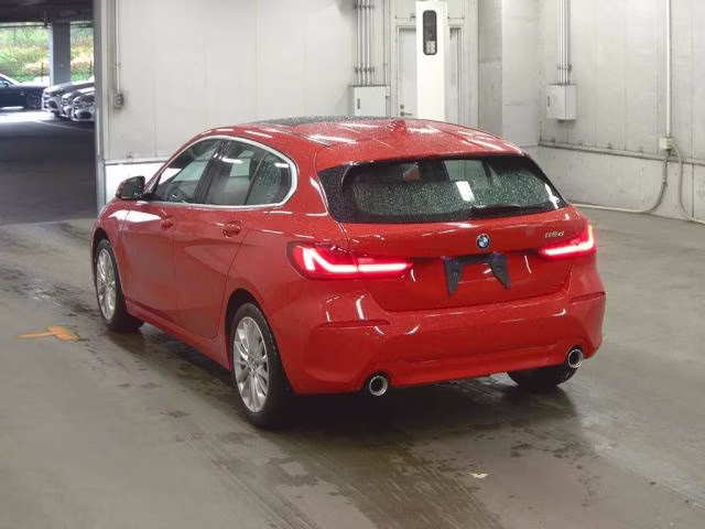 BMW 1-SERIES