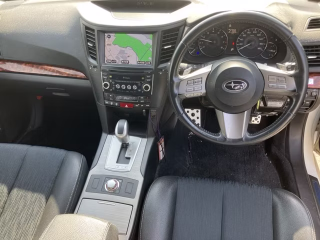SUBARU LEGACY