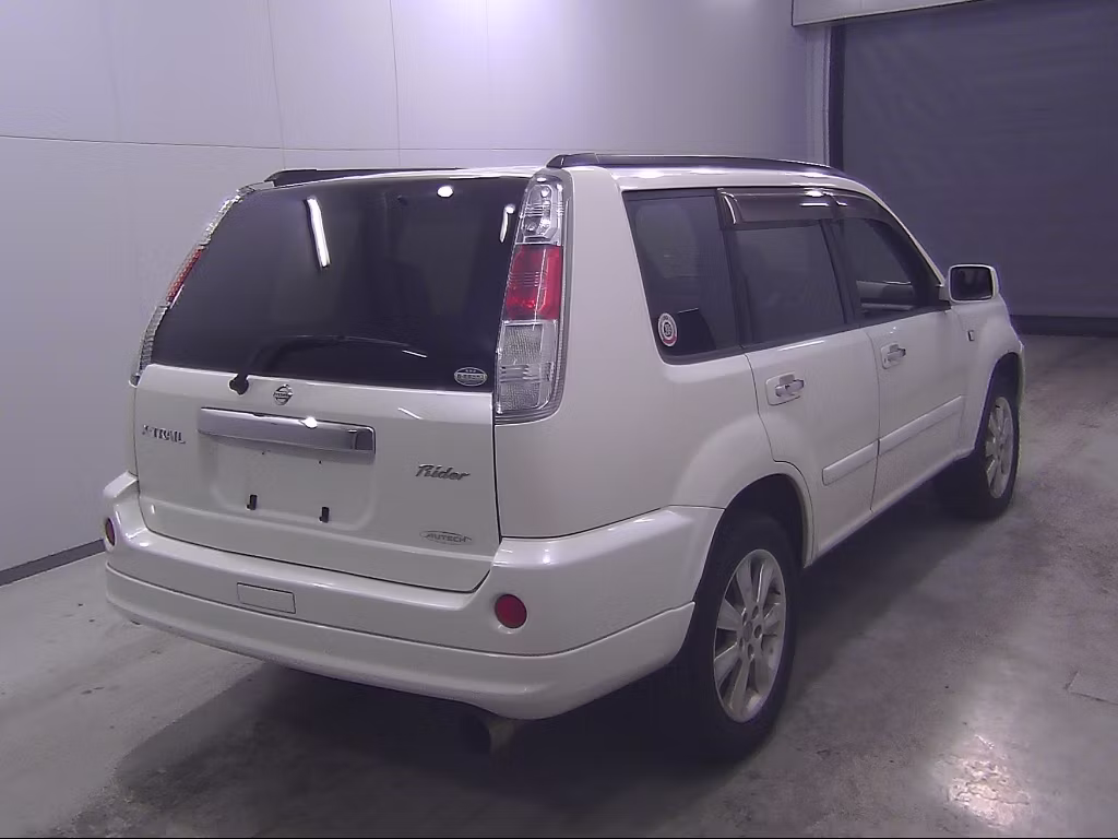 NISSAN X-TRAIL