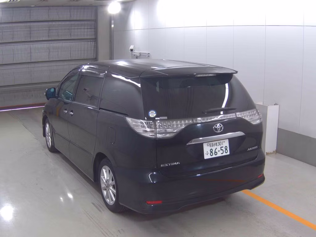 TOYOTA ESTIMA