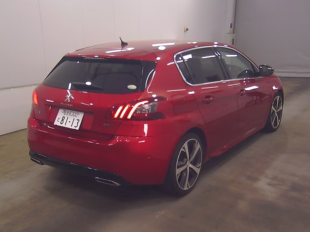 PEUGEOT 308