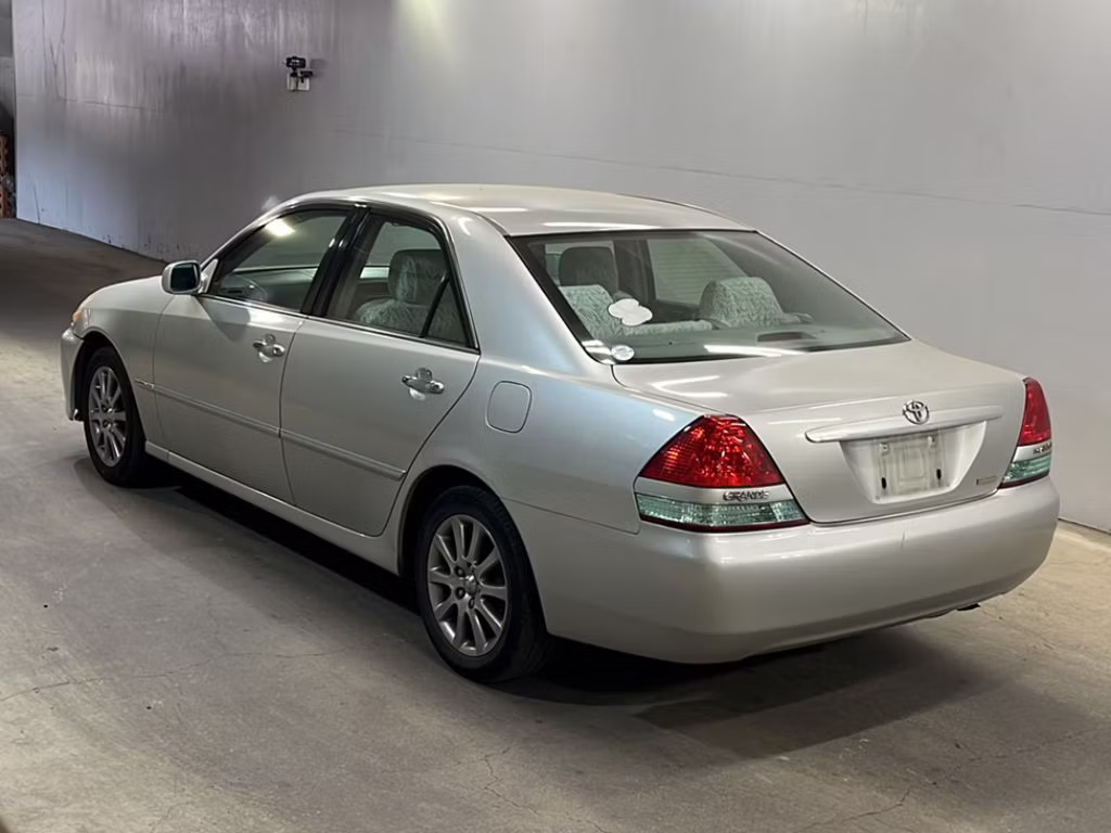 TOYOTA MARK II