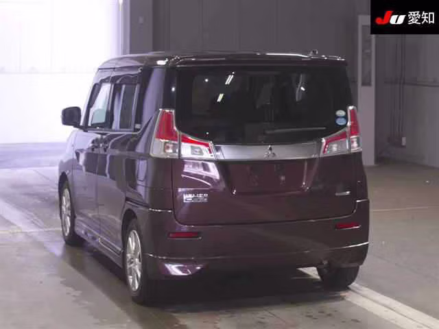 MITSUBISHI DELICA D:2