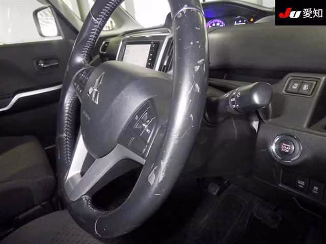 MITSUBISHI DELICA D:2